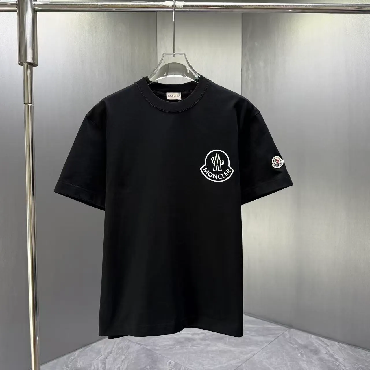 MONCL* * 2026 New Arrival T logo ：Black White Dark Blue Sizes：S M L XL XXL